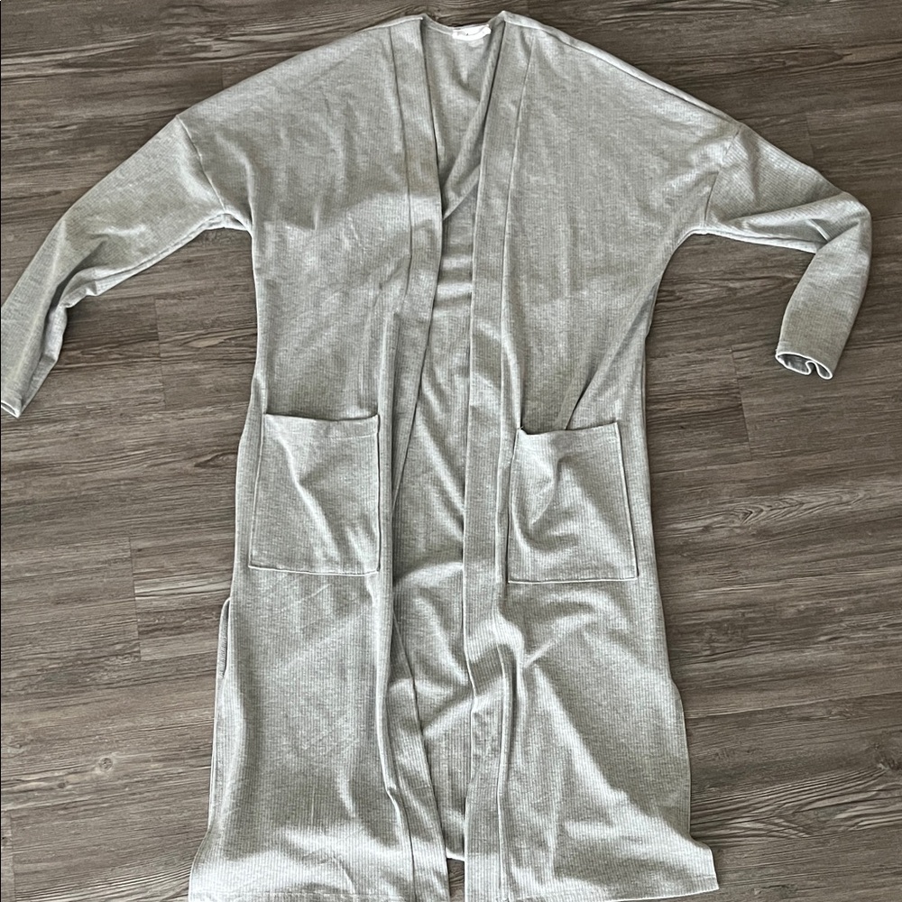 Carly Jean Los Angeles Gray Cardigan
